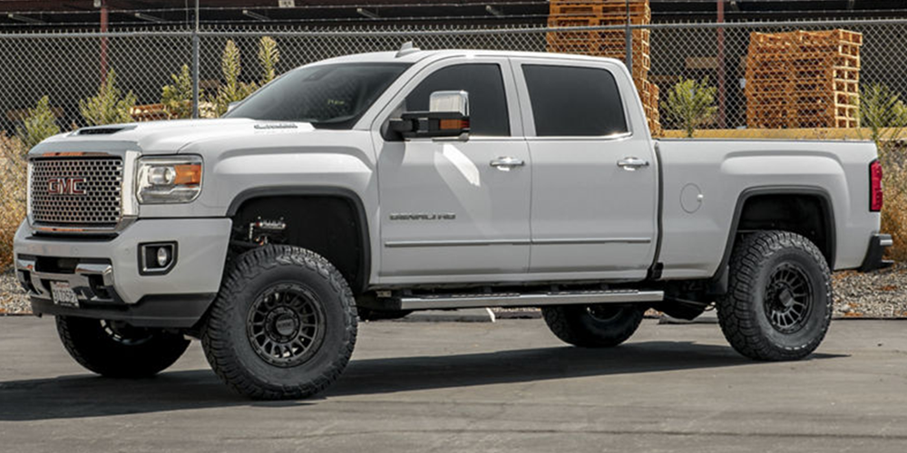 GMC Suburban KMC Wheels KM542 IMPACT